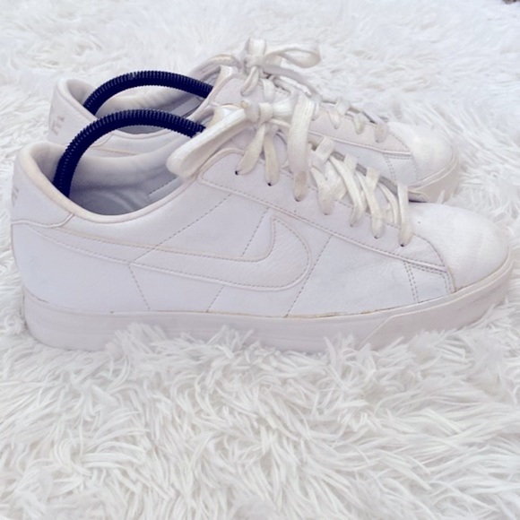 Nike white blazer - Picture 3 of 7
